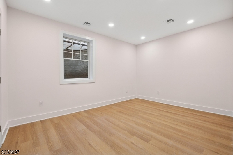 Riker Hill - Residential