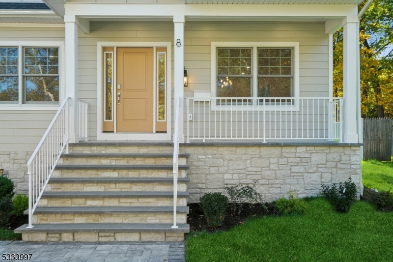 Riker Hill - Residential