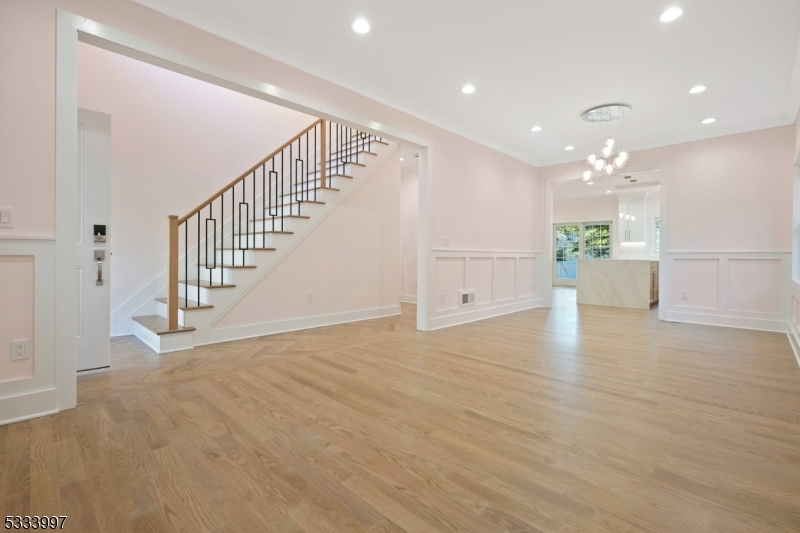 Riker Hill - Residential