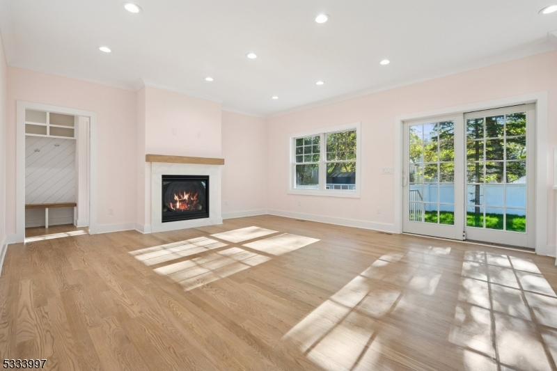 Riker Hill - Residential