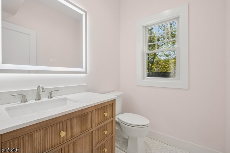 Riker Hill - Residential