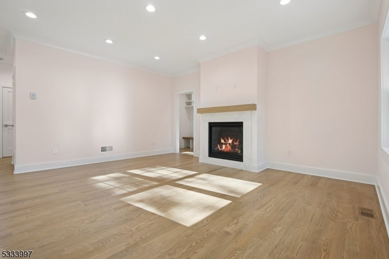 Riker Hill - Residential