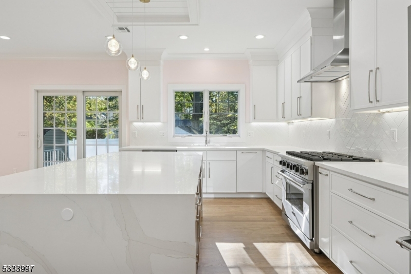 Riker Hill - Residential