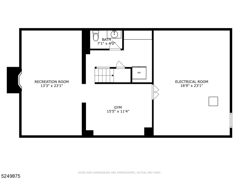 Main image without alt text