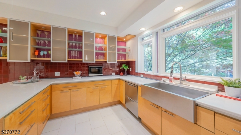 Montrose - Residential