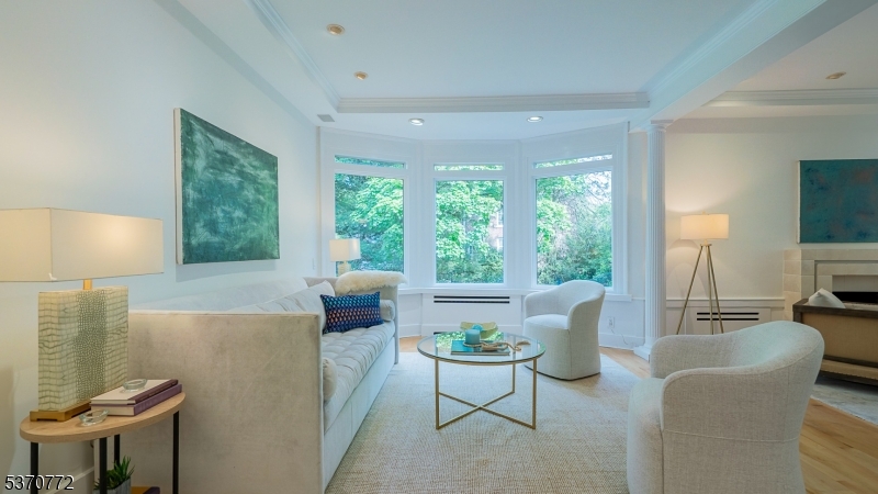 Montrose - Residential