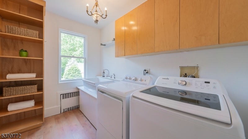 Montrose - Residential