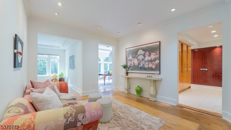 Montrose - Residential