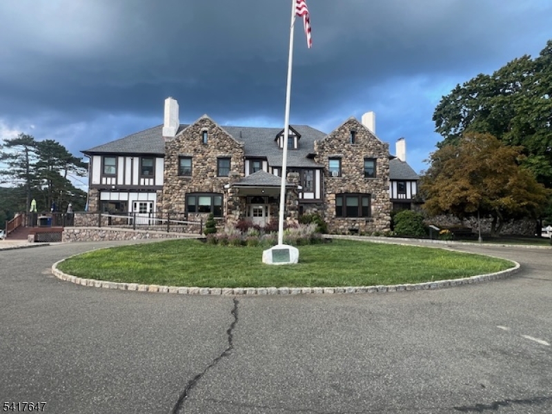 White Meadow Lake - Residential