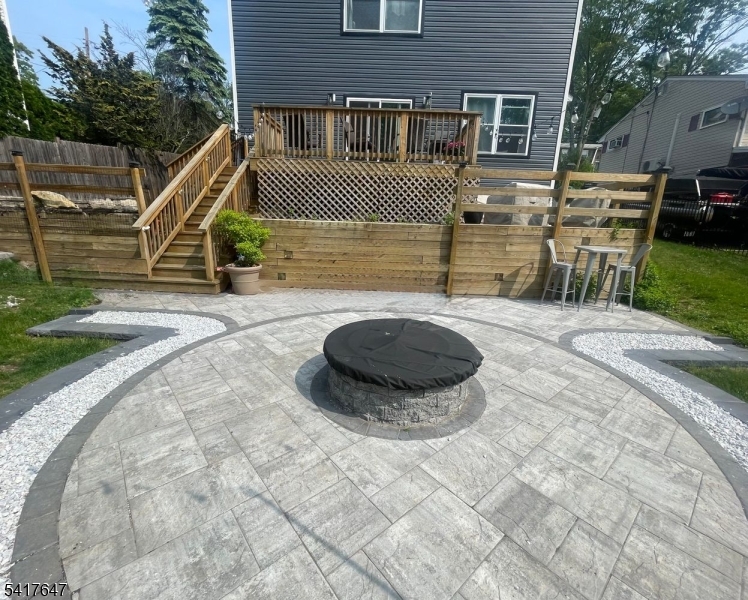 White Meadow Lake - Residential