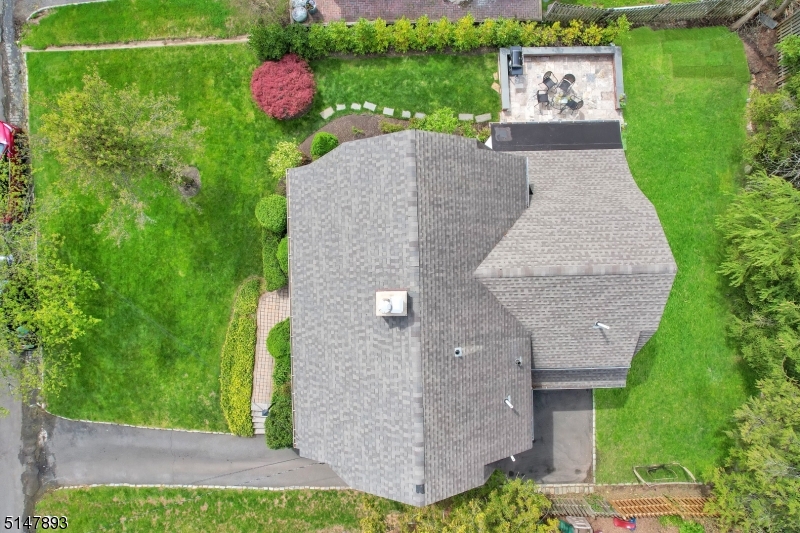 Knollwood - Residential