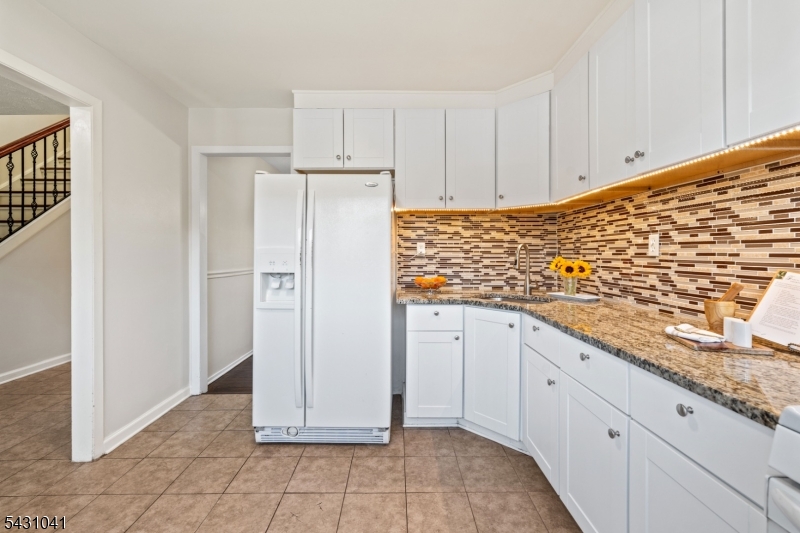 Brookside Sqaure - Residential