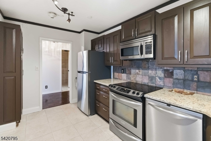 Claridge House II - Residential