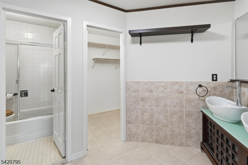 Claridge House II - Residential