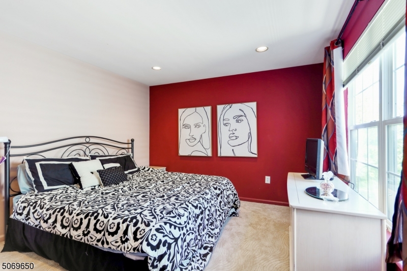 Eagle Ridge - Residential