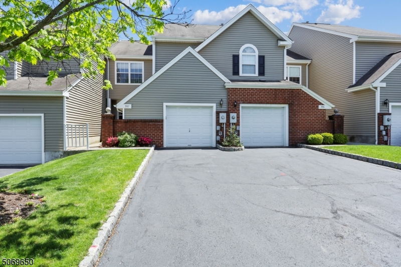 Eagle Ridge - Residential