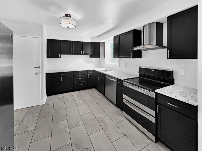 TROY HILLS OF SPRINGFIELD - Residential