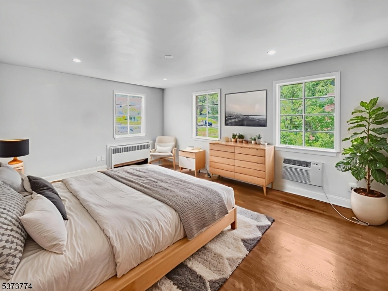 TROY HILLS OF SPRINGFIELD - Residential