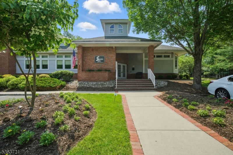 Seasons Glen - Residential