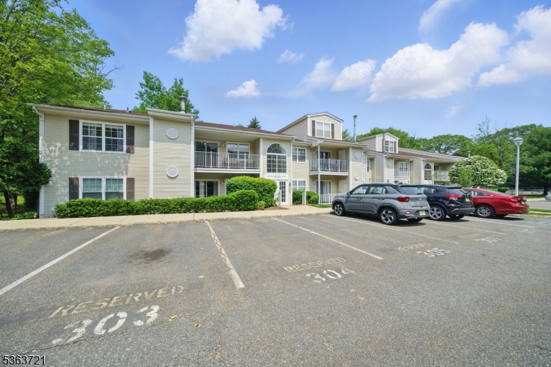 Seasons Glen - Residential