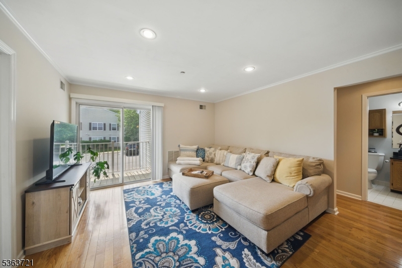 Seasons Glen - Residential