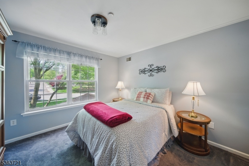 Seasons Glen - Residential