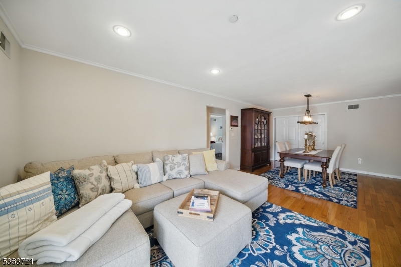 Seasons Glen - Residential