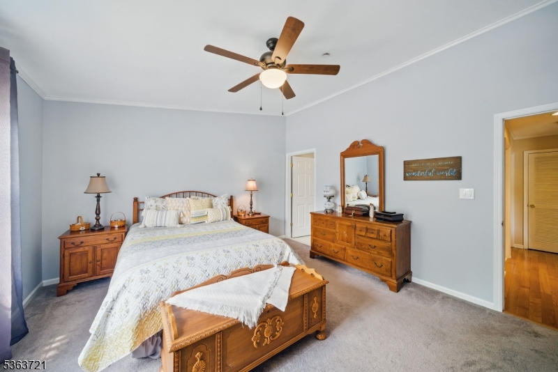 Seasons Glen - Residential