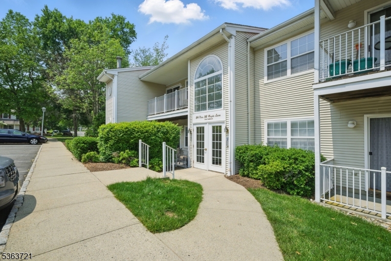 Seasons Glen - Residential