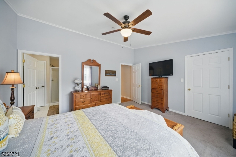 Seasons Glen - Residential