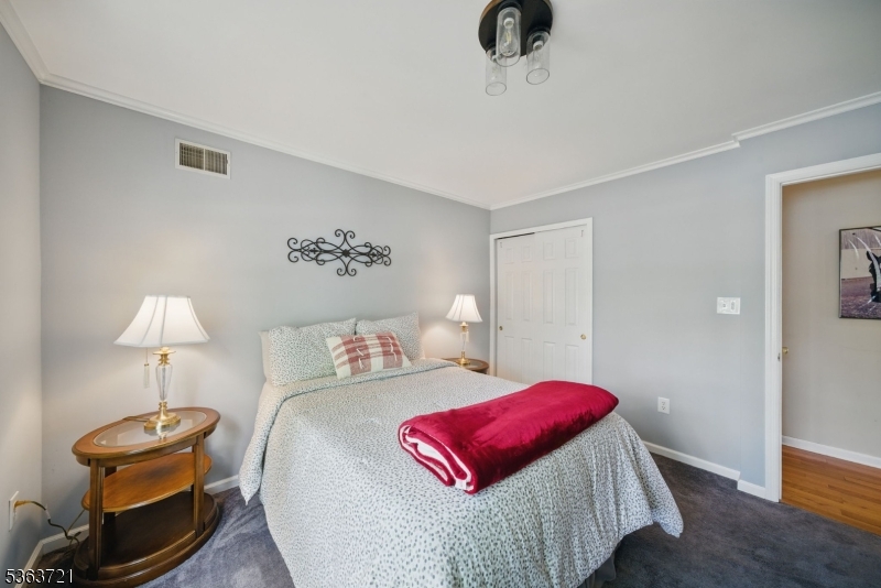 Seasons Glen - Residential