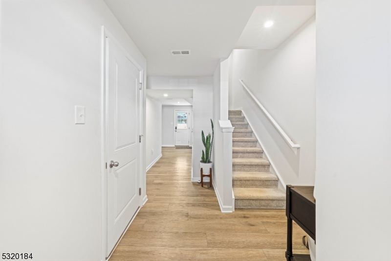 Eagle Chase - Residential