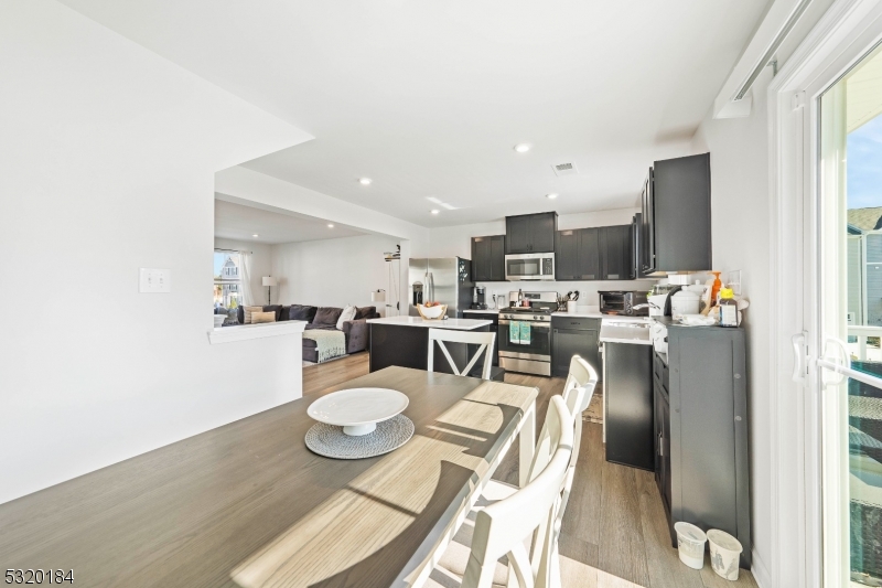 Eagle Chase - Residential