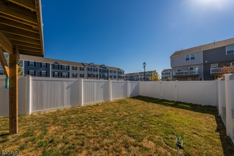 Eagle Chase - Residential