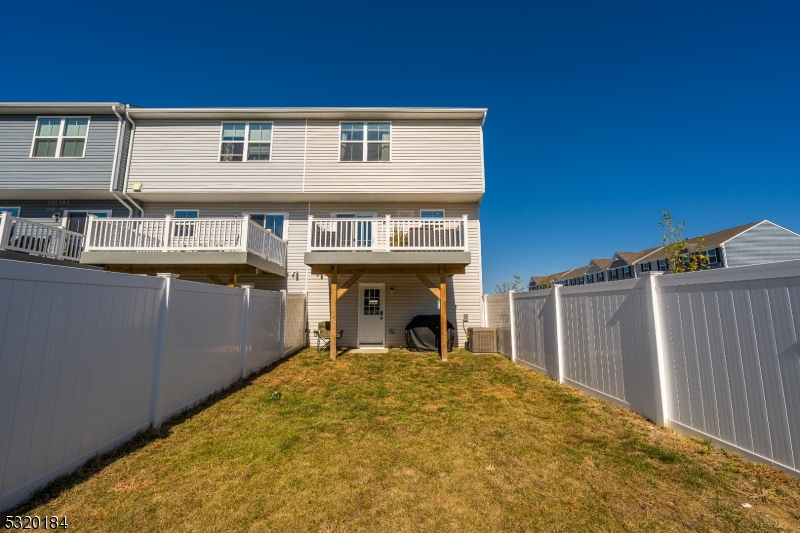 Eagle Chase - Residential