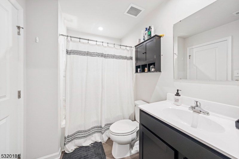 Eagle Chase - Residential