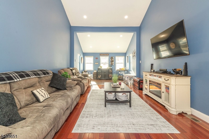 Lake Winona - Residential