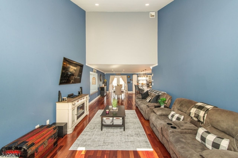 Lake Winona - Residential