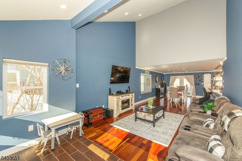 Lake Winona - Residential