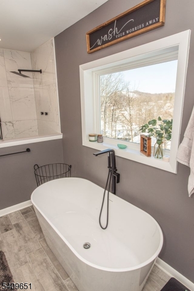 Lake Winona - Residential