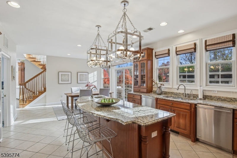 Estates at Hilltop - Residential