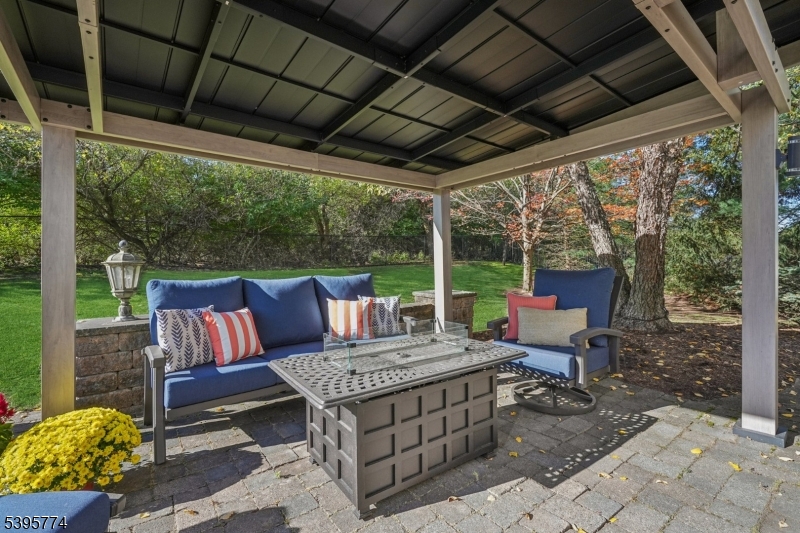 Estates at Hilltop - Residential