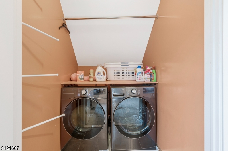 Stoney Hill - Residential