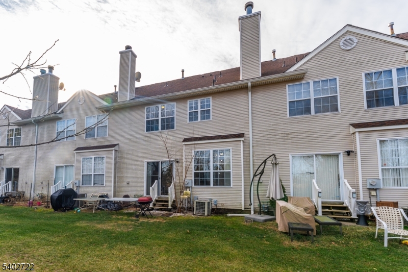 COUNTRYSIDE - Residential