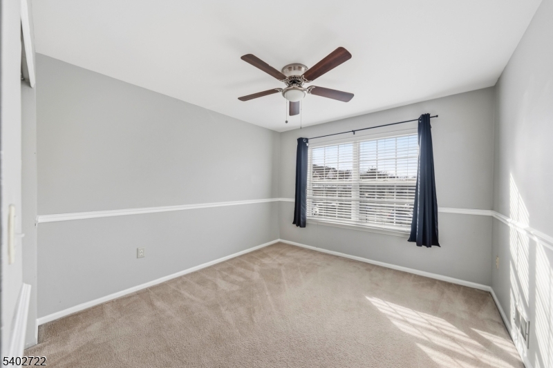 COUNTRYSIDE - Residential