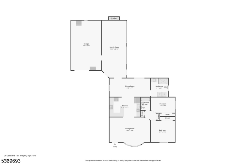 Main image without alt text