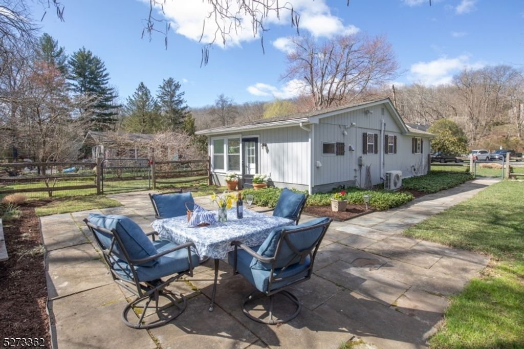 18 McCann Mill Road, Tewksbury Township, NJ 07979, MLS 3892872