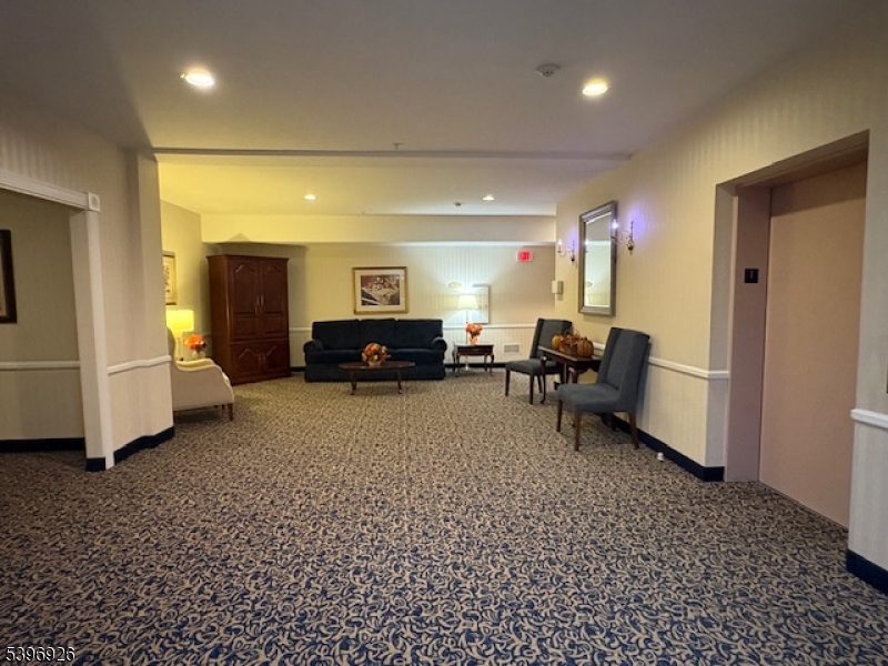 BALD EAGLE  COMMONS - Residential