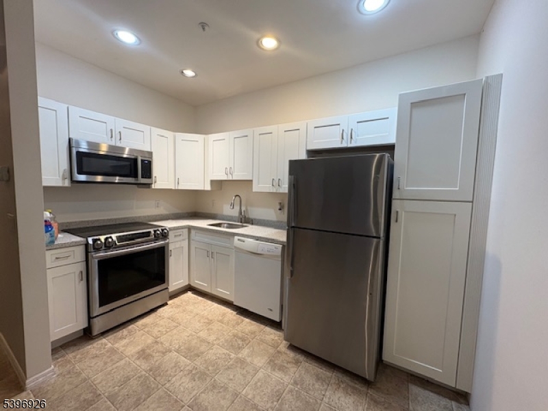 BALD EAGLE  COMMONS - Residential