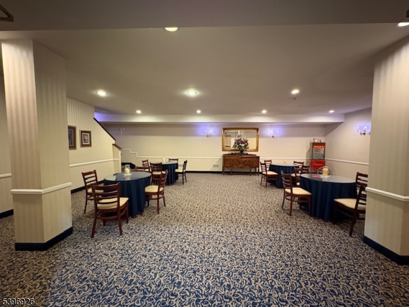 BALD EAGLE  COMMONS - Residential